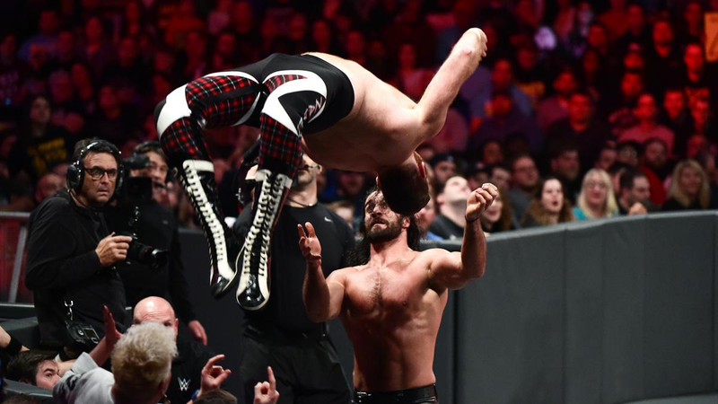 Illustration for article titled A solid Raw keeps things unpredictable before the Royal Rumble